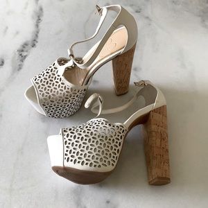 Jessica Simpson platform heels chunky wood t-strap